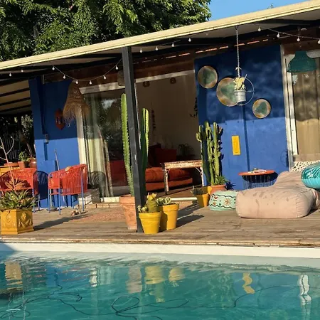 La Terre Brûlée Bed and breakfast Aigues-Mortes