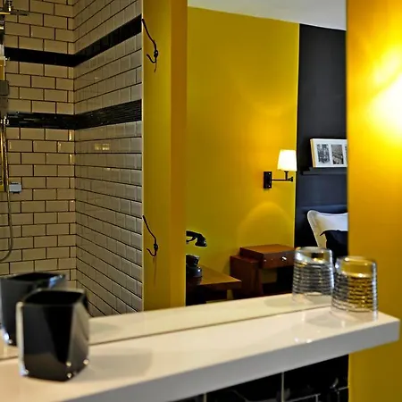 לינה וארוחת בוקר La Terre Brulee איגוס-מורטס