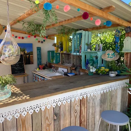 فندق مبيت وإفطار La Terre Brulee