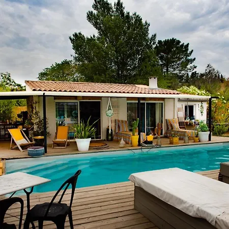La Terre Brulee 4* Aigues-Mortes