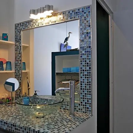 فندق مبيت وإفطار La Terre Brulee إج مورت