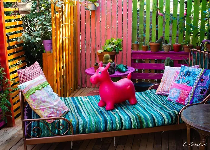 La Terre Brûlée Bed & Breakfast 4*