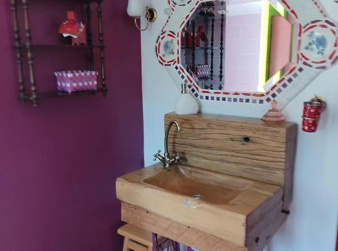 La Terre Brûlée Bed & Breakfast 4*