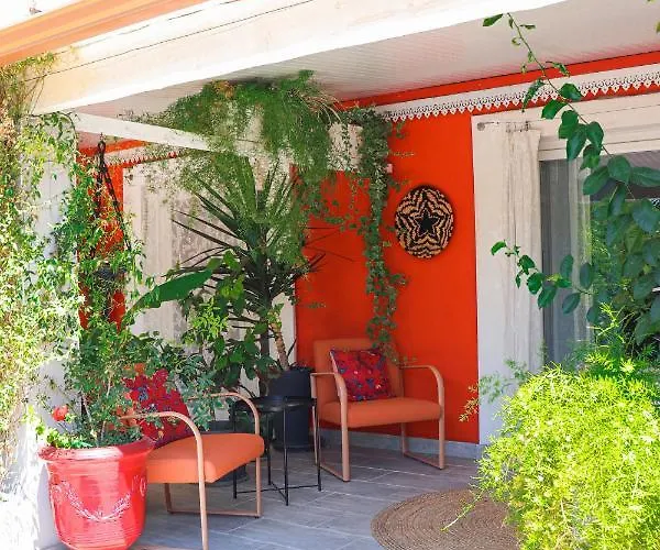 Bed & Breakfast La Terre Brûlée 4*